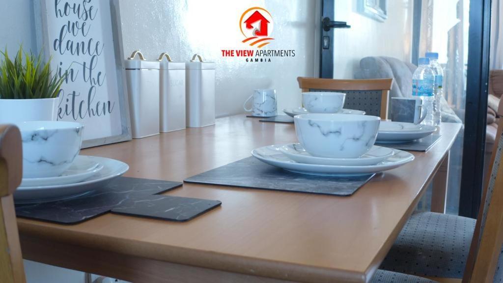 The View Apartments Brusubi 外观 照片